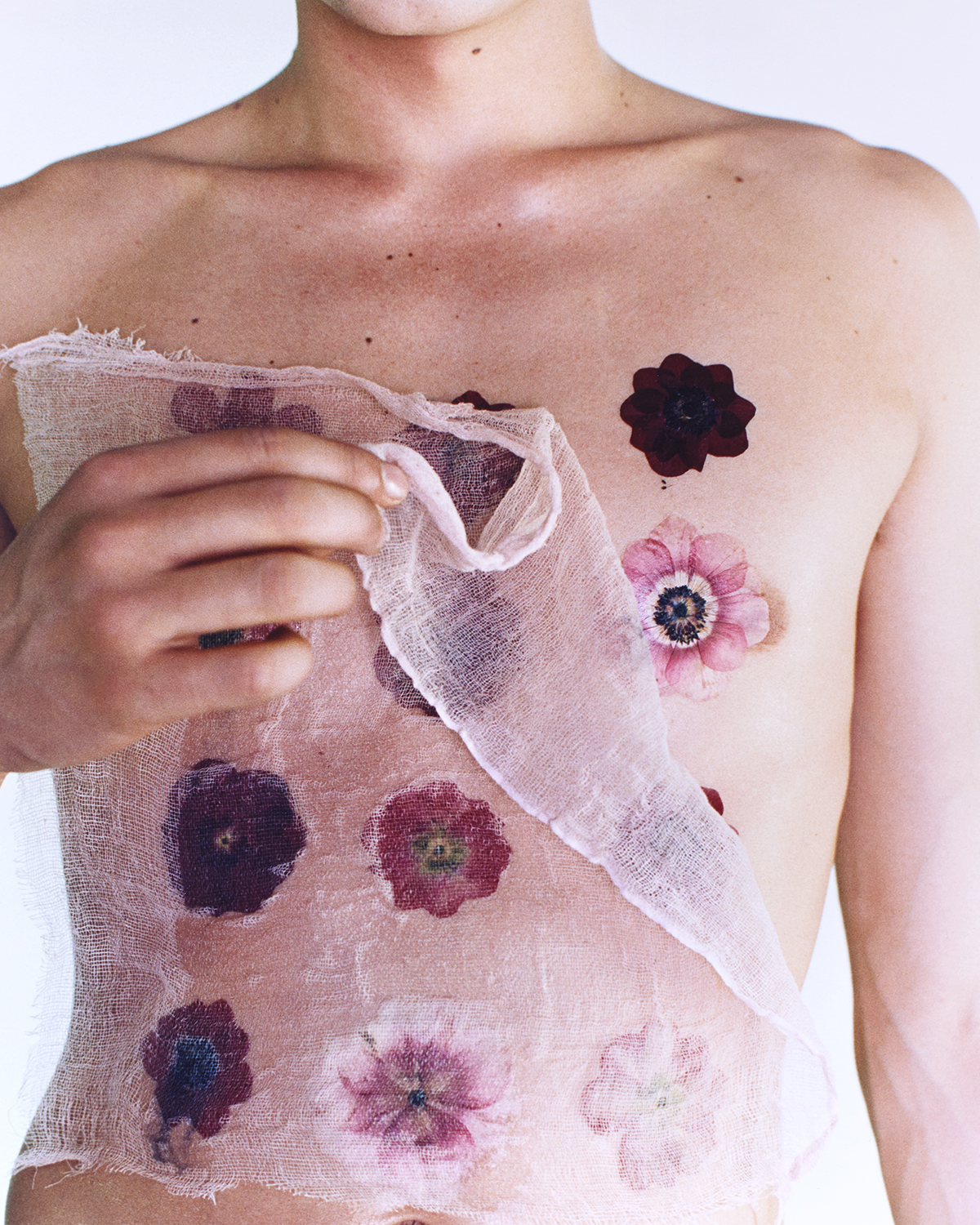 WEB_FLOWER Clinic Breast_large_1200x1500px_(4-5)